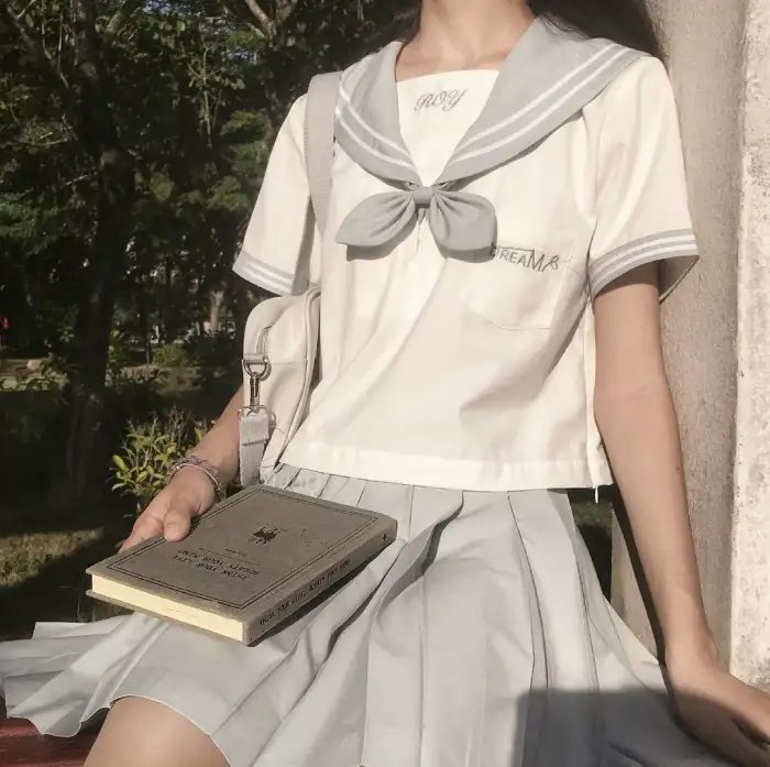 非凡秀